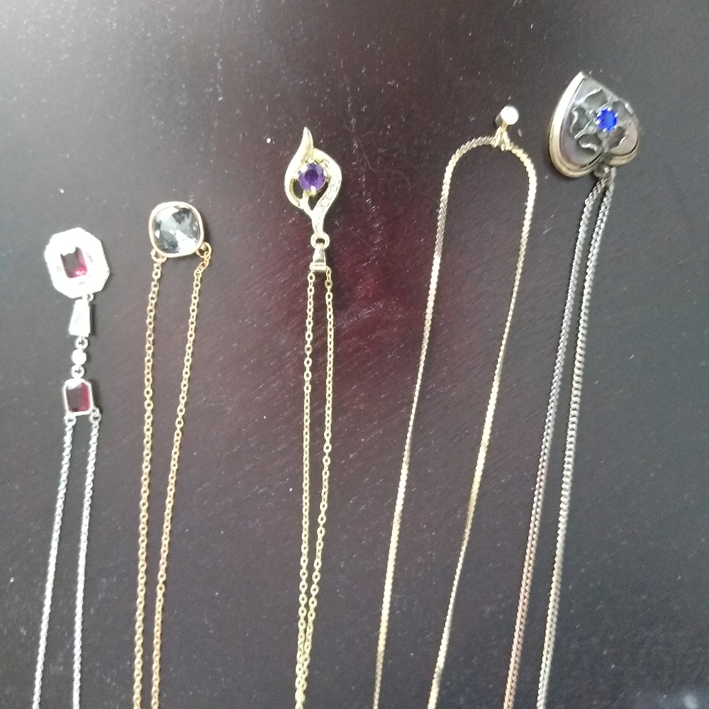 Lot of 5 necklaces